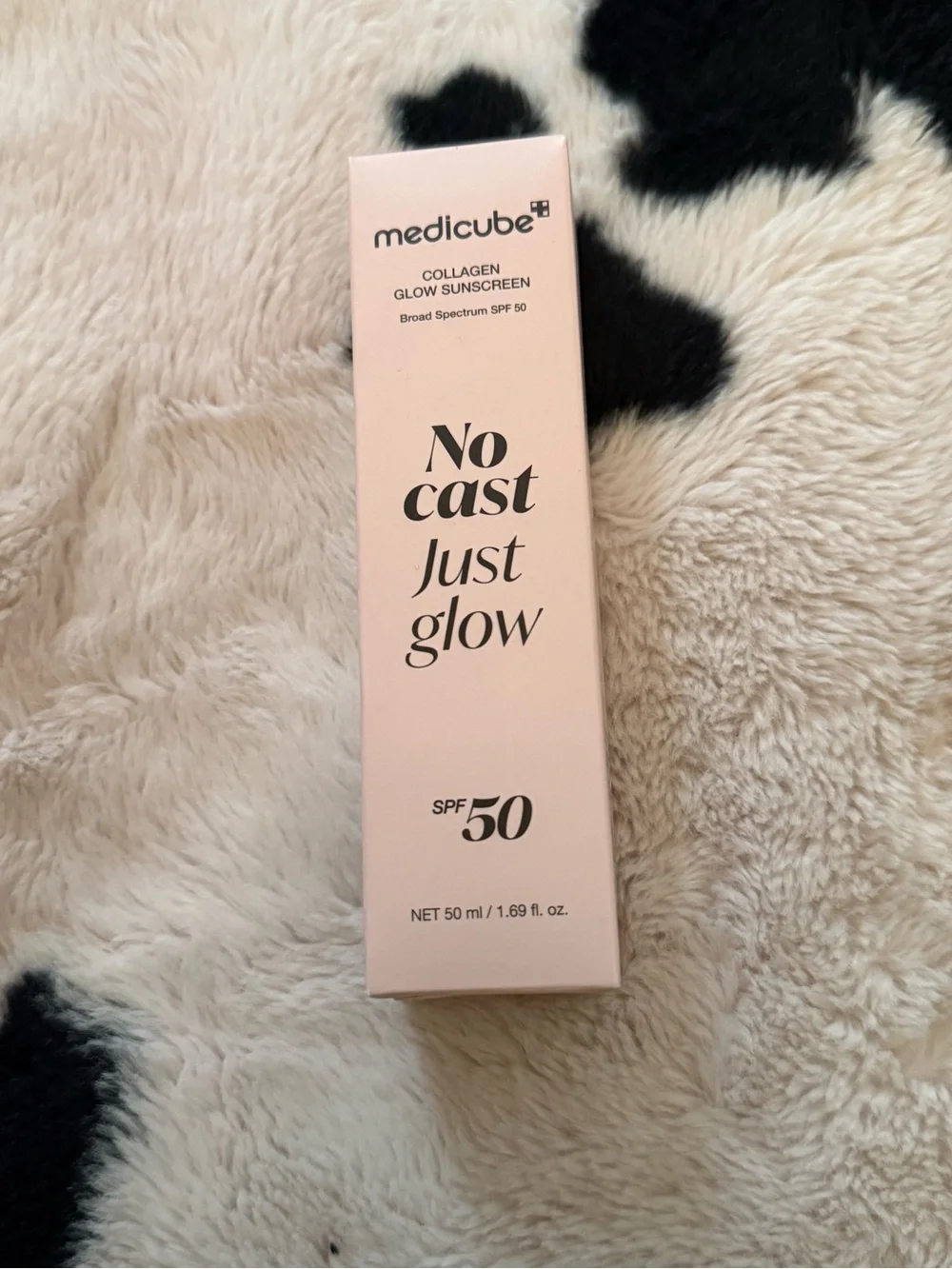 Medicube Collagen Glow Sunscreen SPF 50